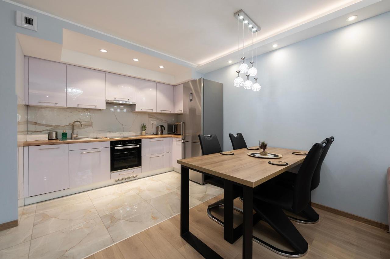Luxury In The City-10-Ksiezymlyn&Galerialodzka Exterior photo